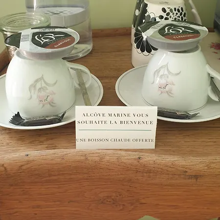 Alcove Marine Bed & Breakfast 3*